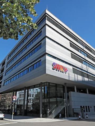Le SWR dispose de douze studios régionaux et de trois sites principaux à Stuttgart, Mayence et Baden-Baden © DR