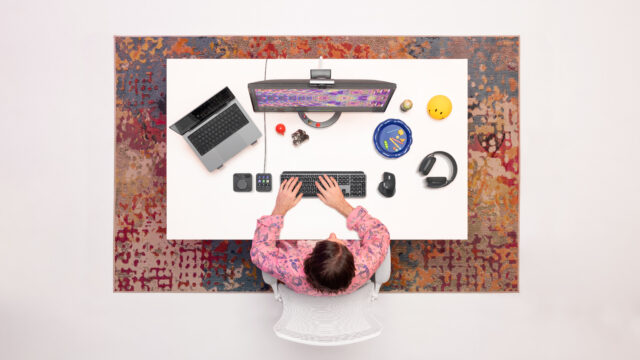 Avec la sortie de la MX Master 4, logitech peaufine sa recette pour offrir un outil toujours plus précis, silencieux et surtout, indispensable à l'ergonomie des monteurs et étalonneurs