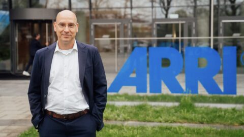 Avec l’acquisition d’ARRI, Thomas Riedel rapproche captation haut de gamme et infrastructures de production pour créer un nouvel écosystème audiovisuel intégré.